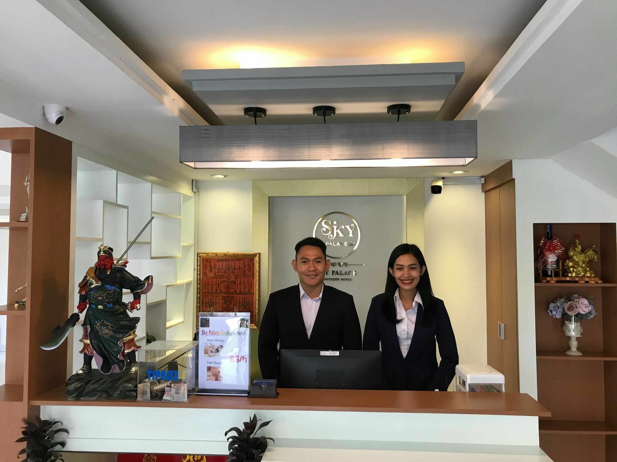 Sky Palace Boutique Hotel Battambang Exterior photo