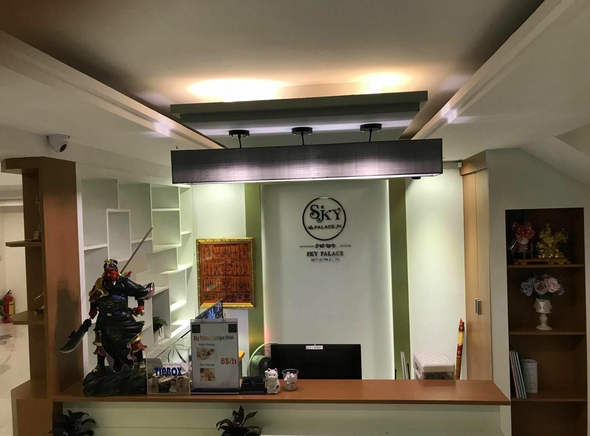 Sky Palace Boutique Hotel Battambang Exterior photo